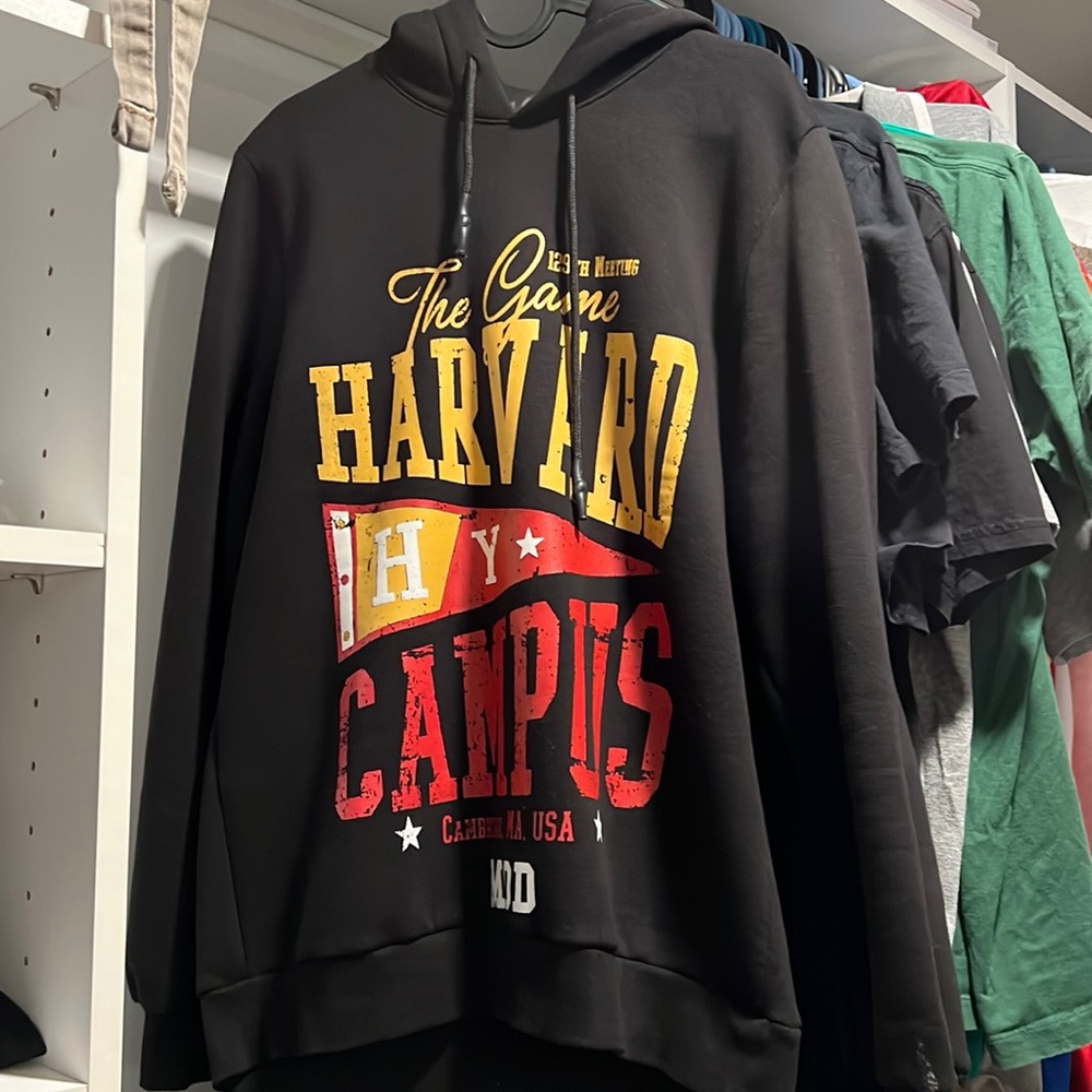 Harvard hoodie
